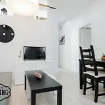 Atocha - Apartamento De 2 Dormitorios En El Centro De Madrid